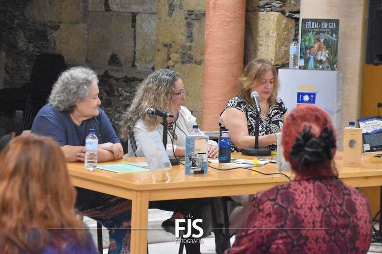 Momento de la presentación del libro/Francisco Javier Santana.